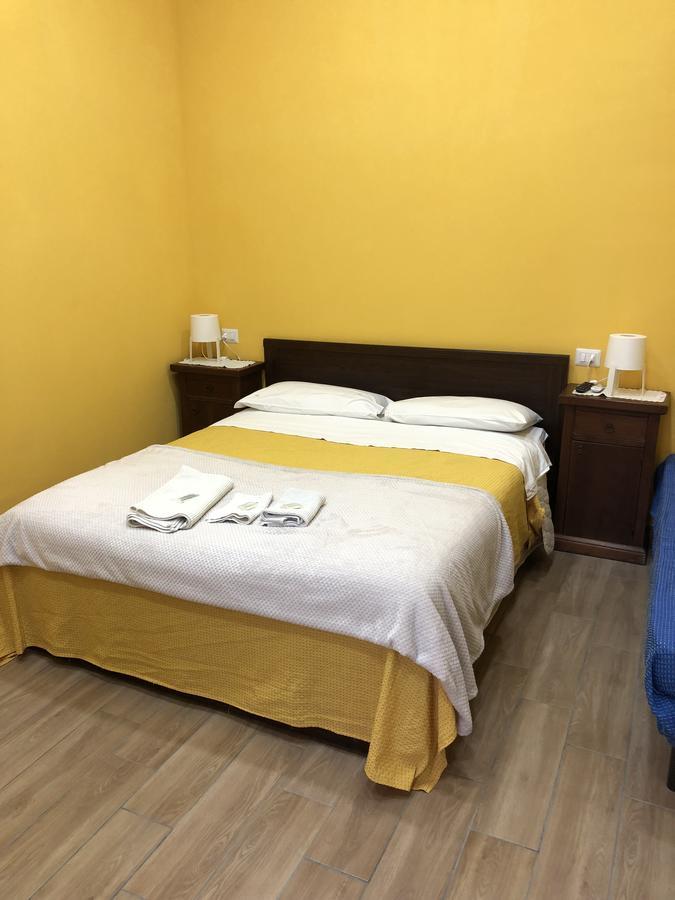La Casa Di Fafa Bed & Breakfast Napoli Exterior foto